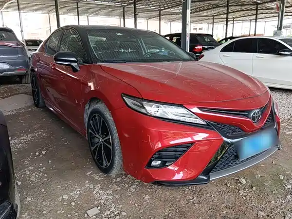 Toyota Camry 2018