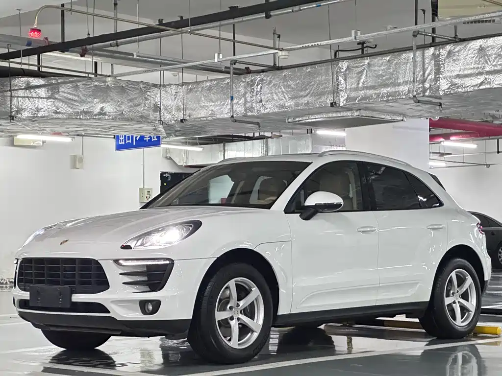 Porsche Macan 2016