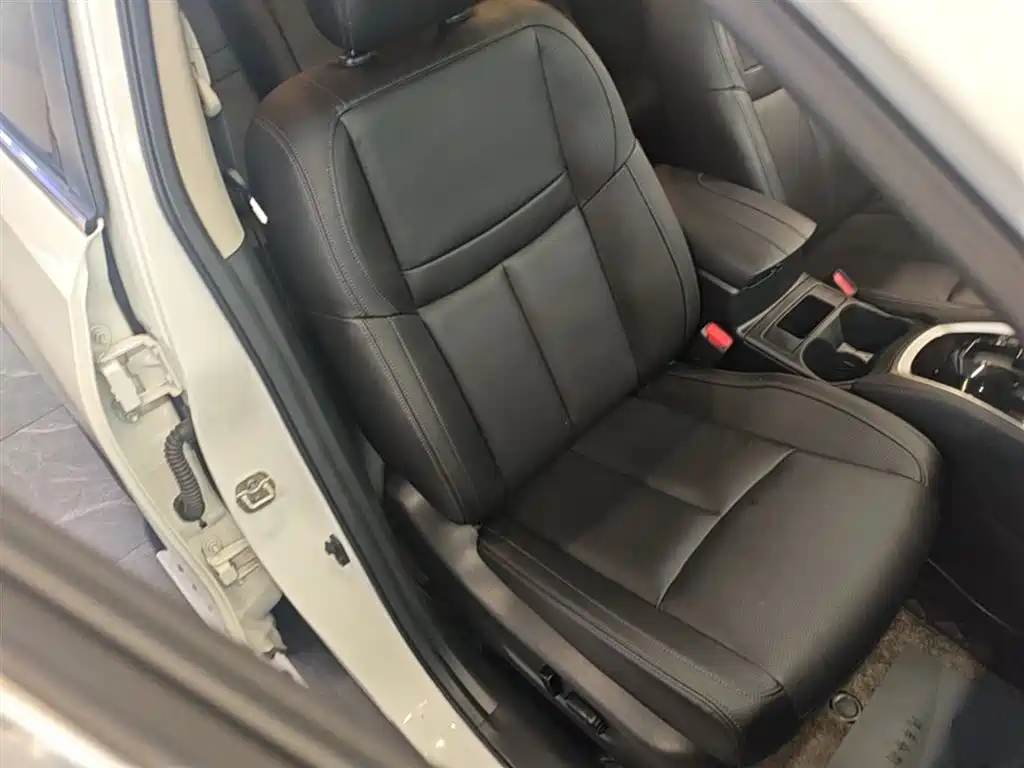 Nissan X-Trail 2023 — фото 25
