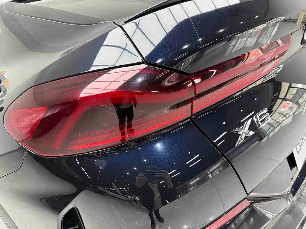 BMW X6 2020 — фото 16