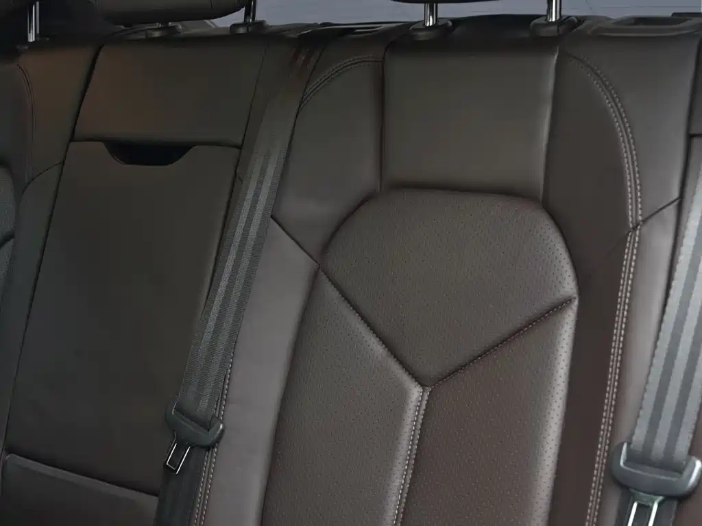 Porsche Macan 2015 — фото 18