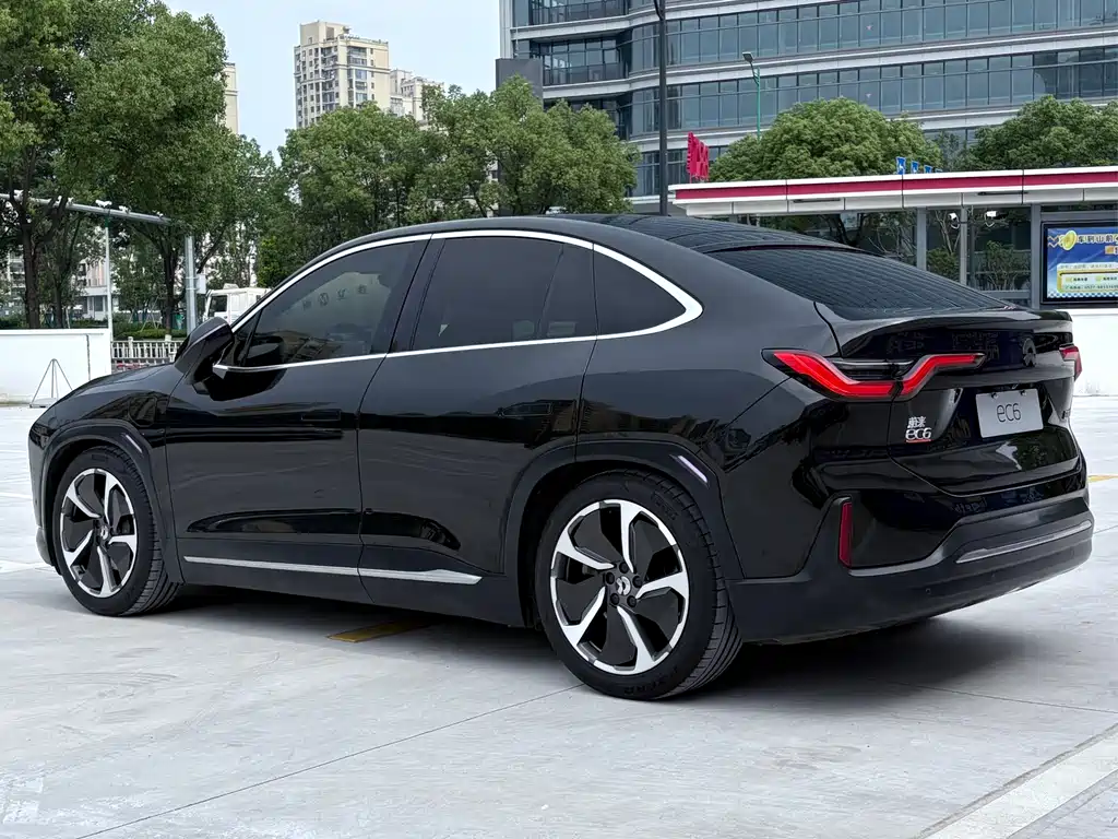 NIO EC6 2021