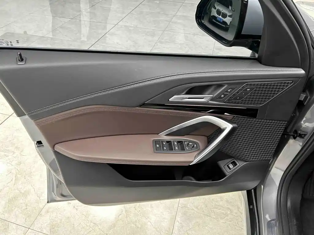 BMW X1 2024 — фото 11