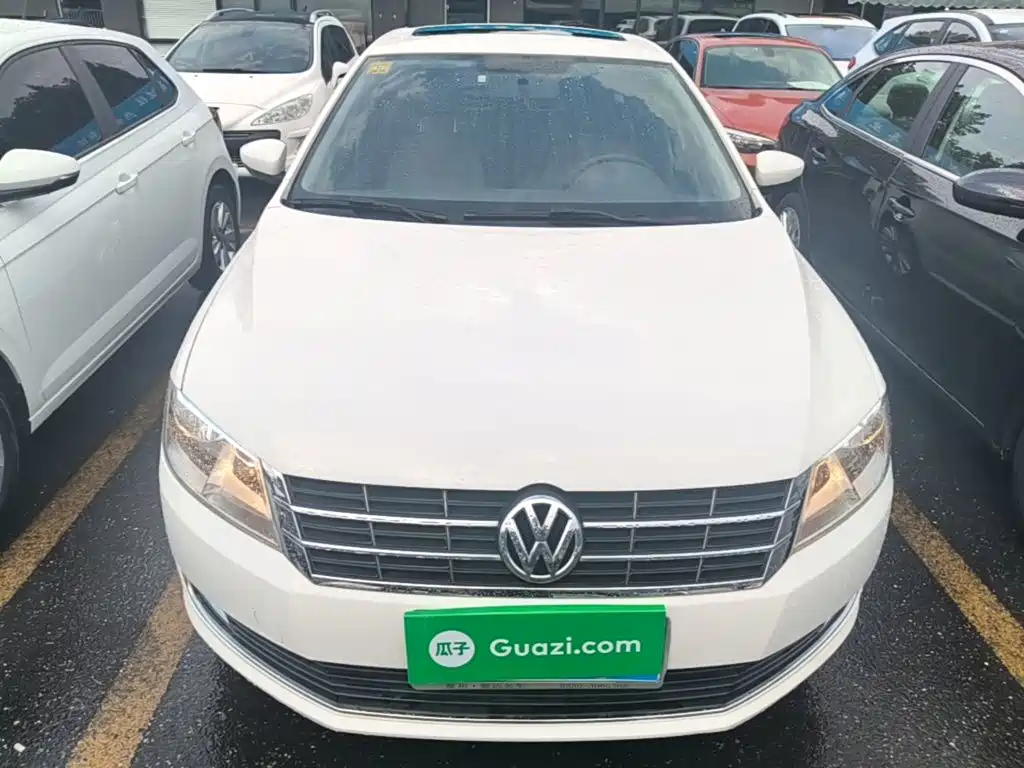 Volkswagen Gran Lavida 2016
