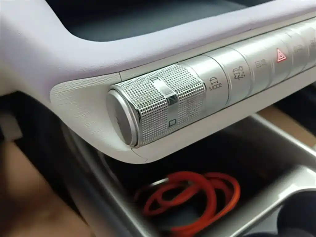 BYD Dolphin 2023 — фото 14