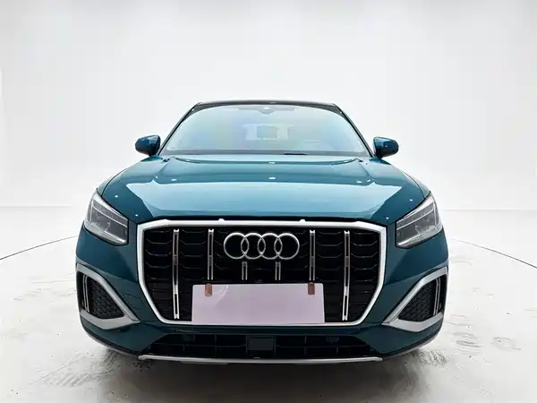 Audi Q2L 2022