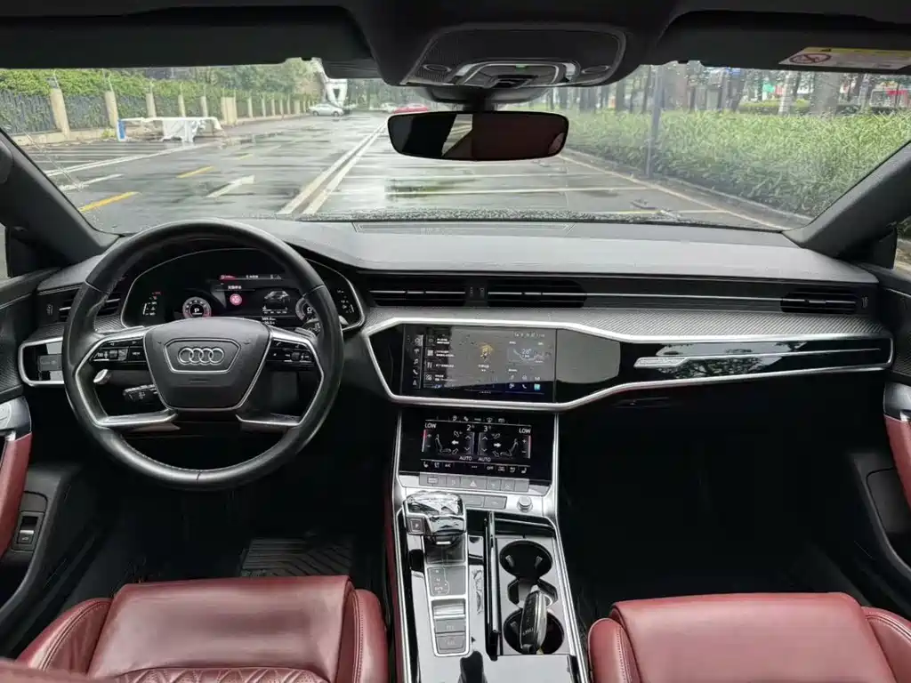 Audi A7L 2024 — фото 4
