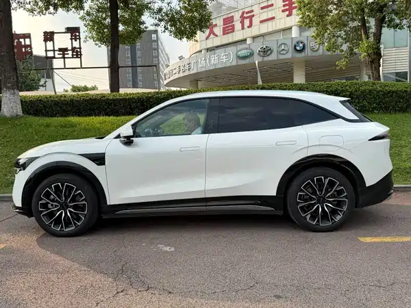 Zeekr 7X 2024