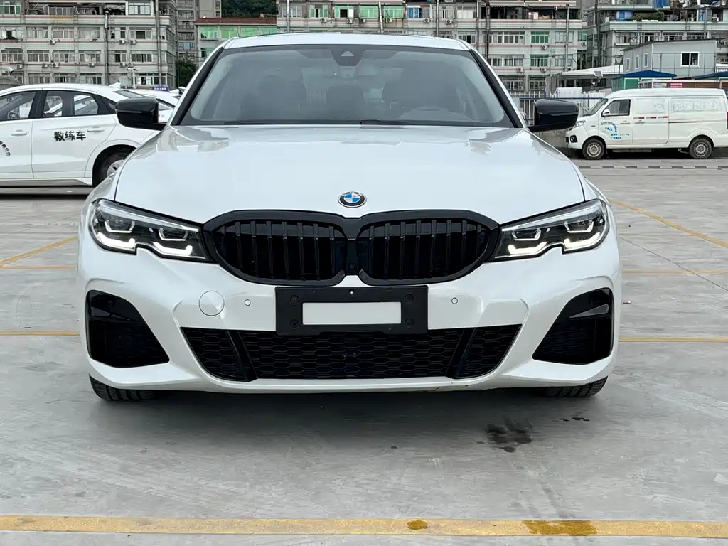 BMW 3 Series 2020