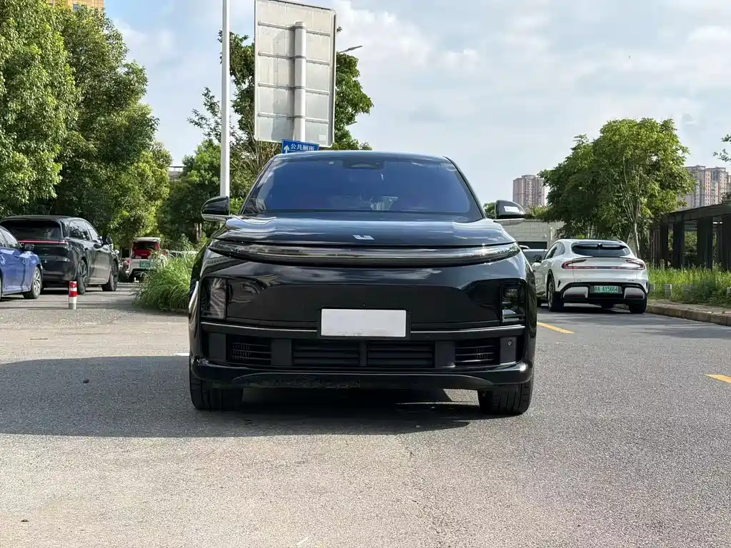 Li Auto Li L7 2023