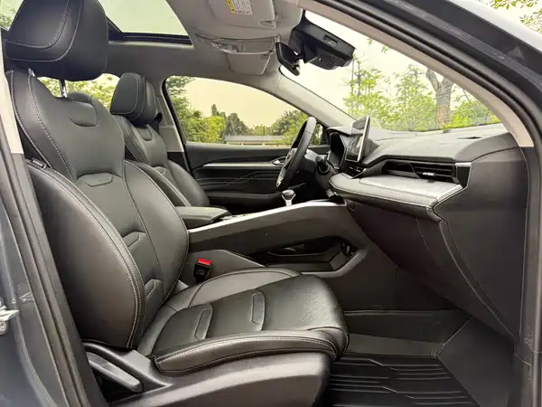 Geely Xingrui 2023
