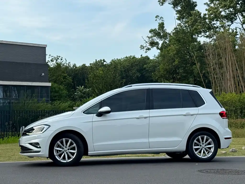 Volkswagen Golf Sportsvan 2020 — фото 3