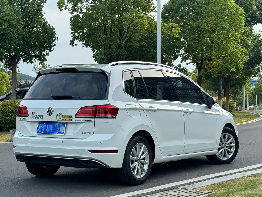 Volkswagen Golf Sportsvan 2020 — фото 4