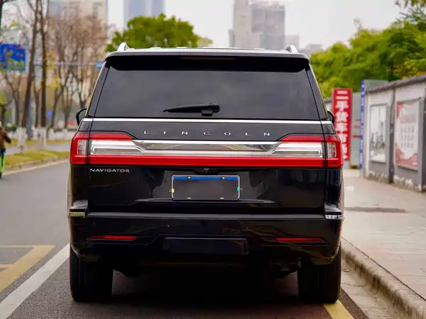 Lincoln Navigator 2019