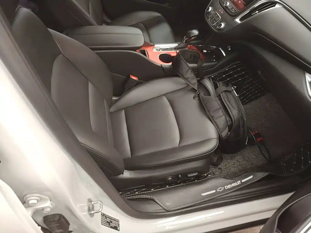 Chevrolet Malibu XL 2021 — фото 25
