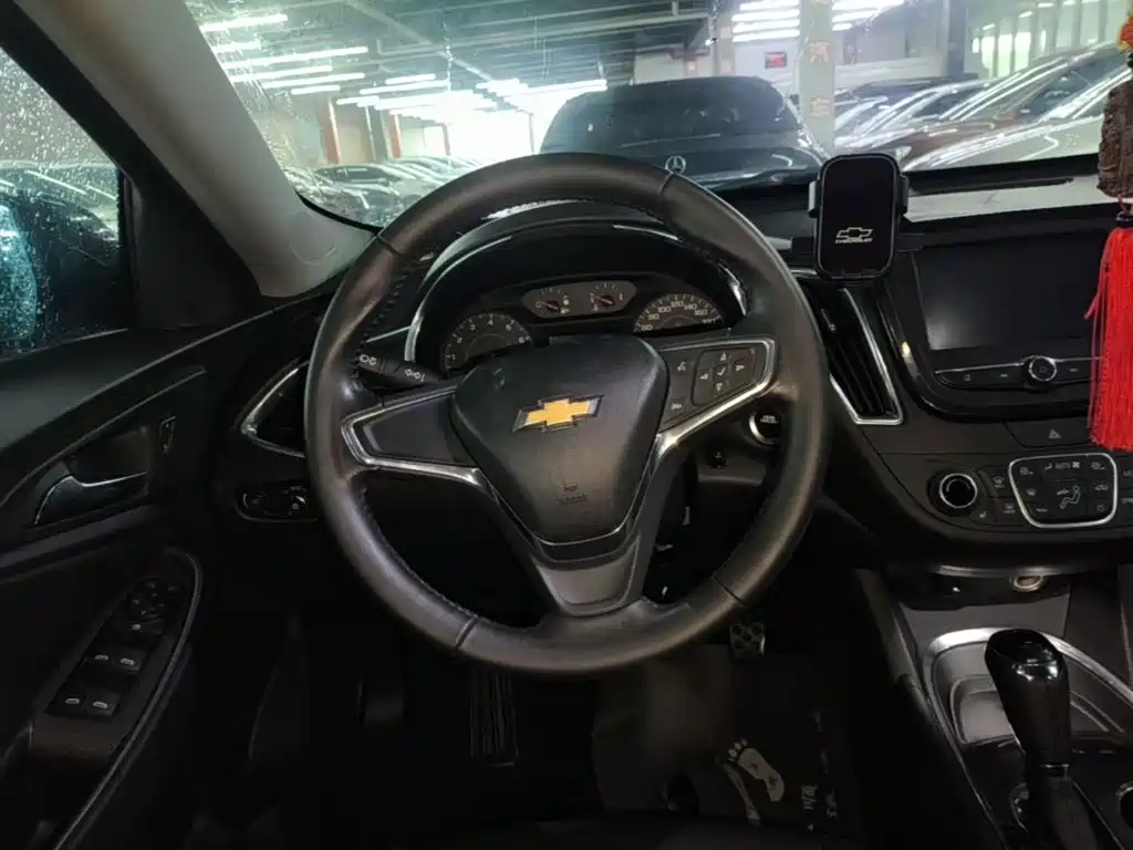 Chevrolet Malibu XL 2017 — фото 11