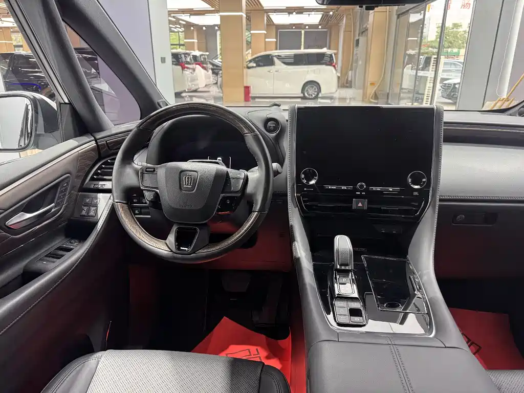 Toyota Vellfire 2024 — фото 18