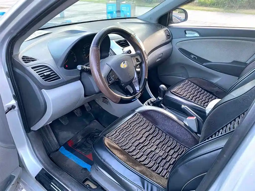 Hyundai Verna 2013