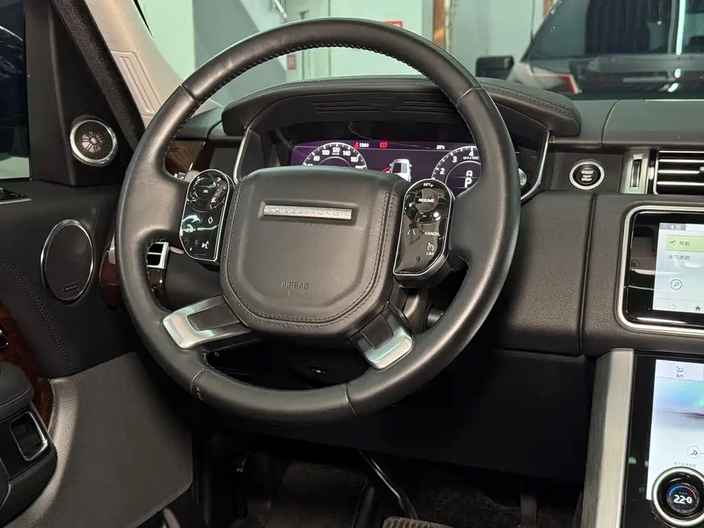 Land Rover Range Rover 2022 — фото 13