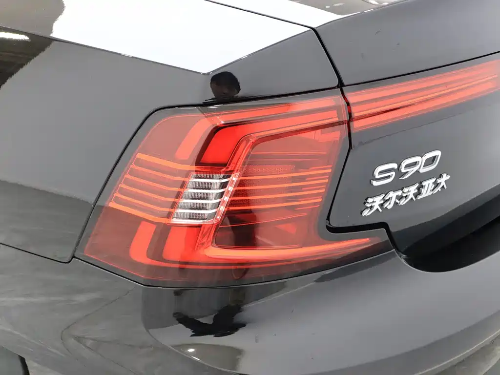 Volvo S90 2024 — фото 10