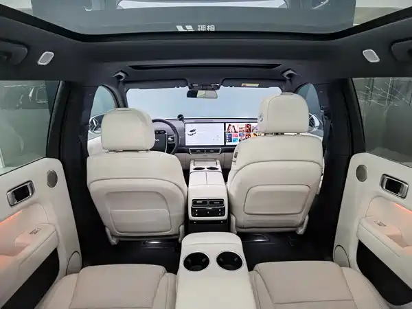 Li Auto L7 2025