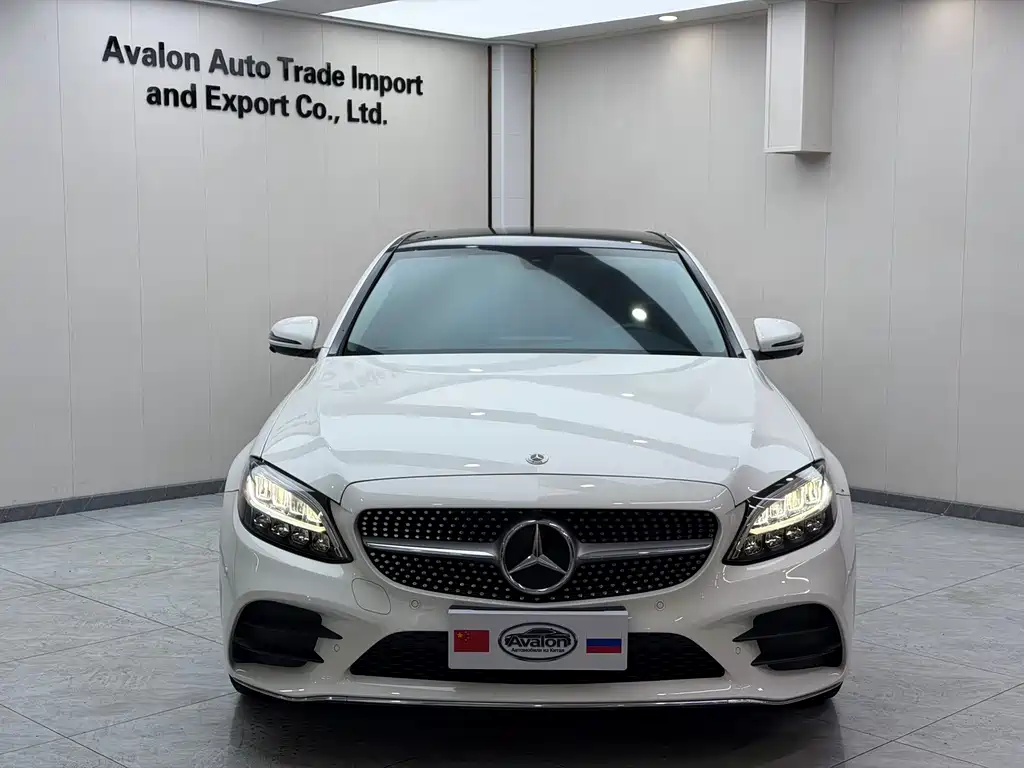Mercedes-Benz C-Class 2022