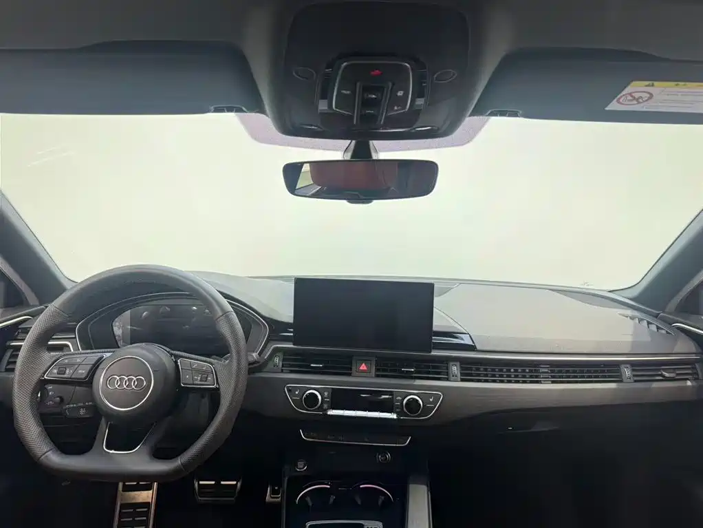 Audi A4L 2024