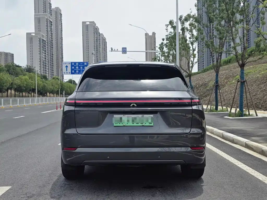 Li Auto Li L7 2024