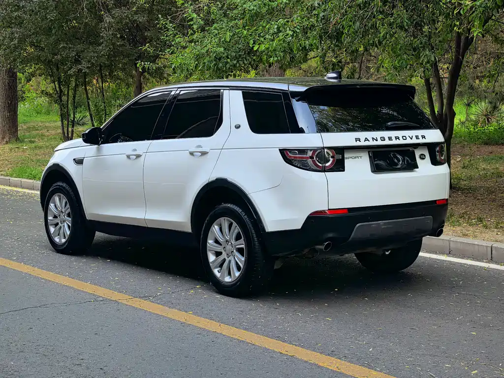 Land Rover Discovery Sport 2019 — фото 5