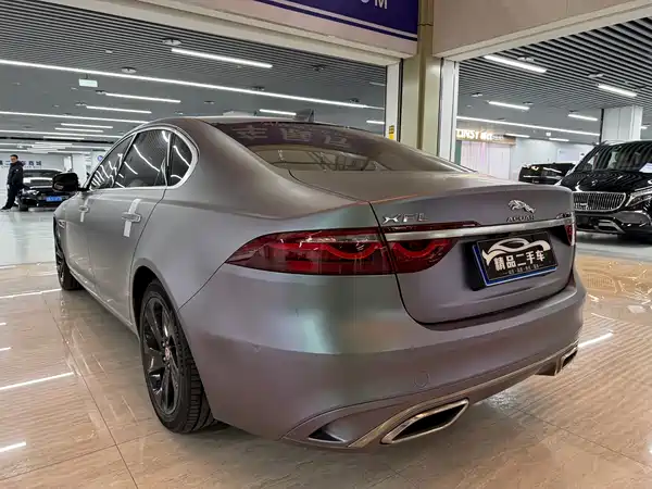Jaguar XFL 2021
