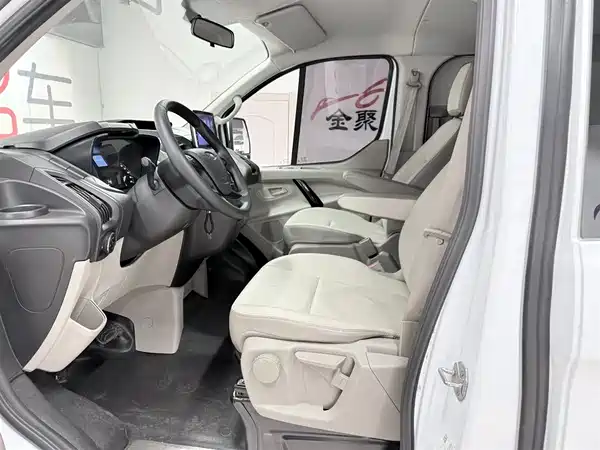 Ford Tourneo 2020