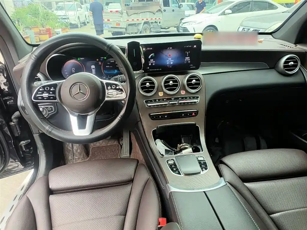 Mercedes-Benz GLC 2022 — фото 10