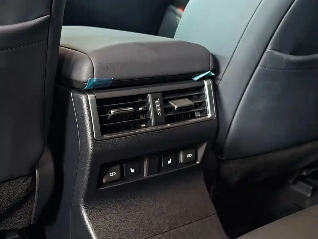 Lexus GX 2025 — фото 18