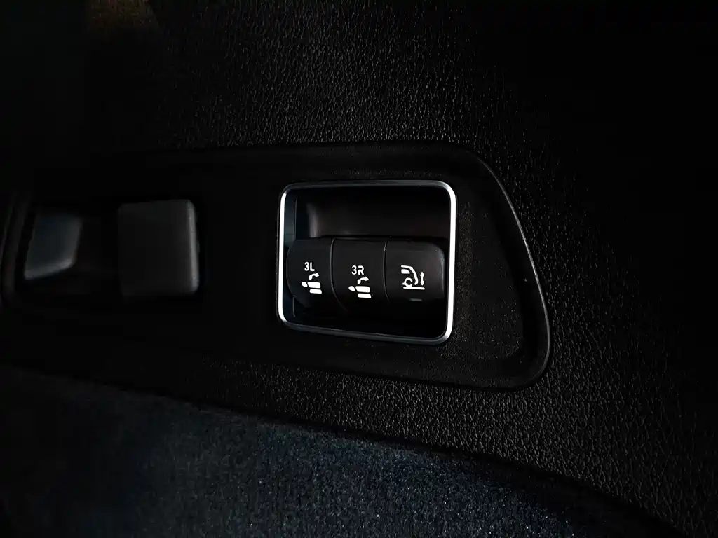 Mercedes-Benz GLS 2021 — фото 33