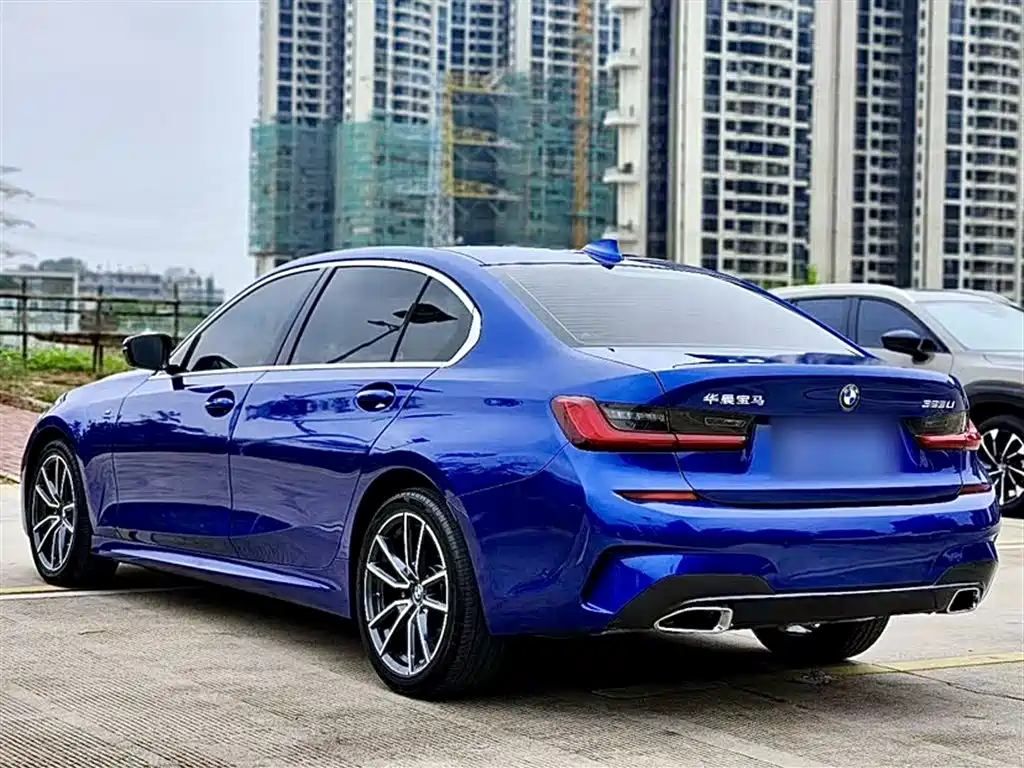 BMW 3 Series 2019 — фото 5