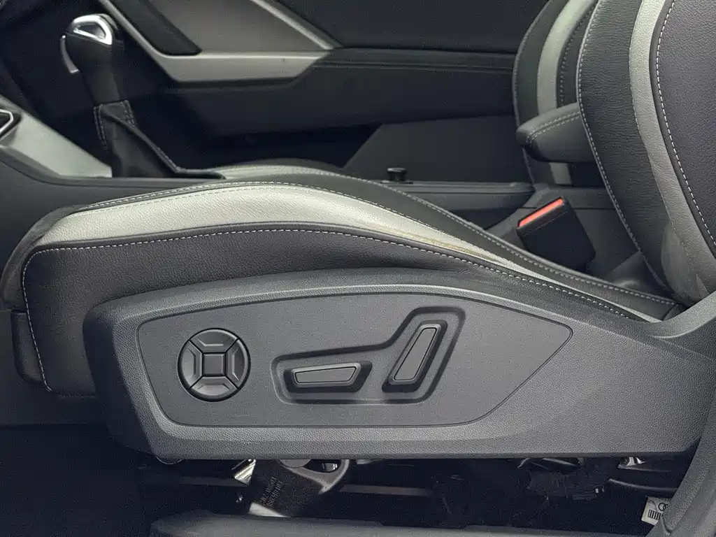 Audi Q3 2022 — фото 17