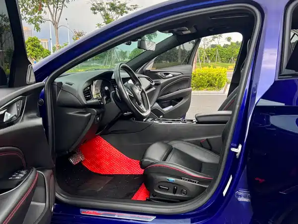 Buick Regal 2021