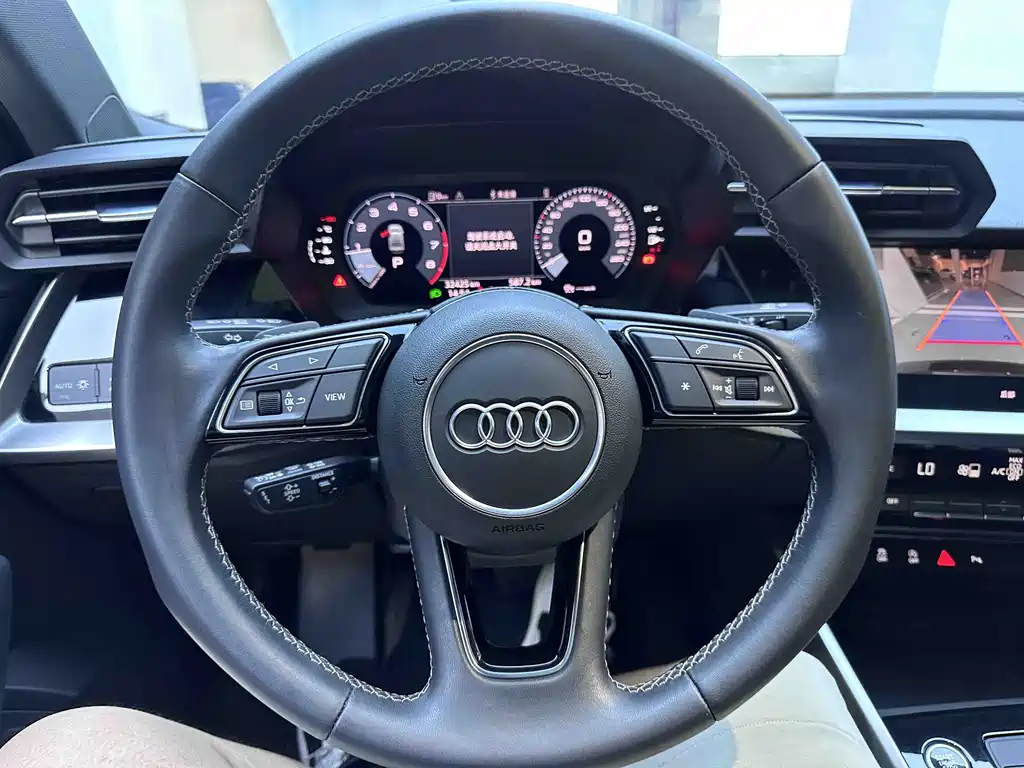 Audi A3 2022 — фото 15