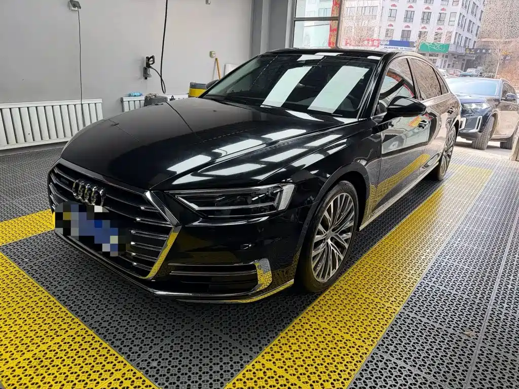 Audi A8 2019