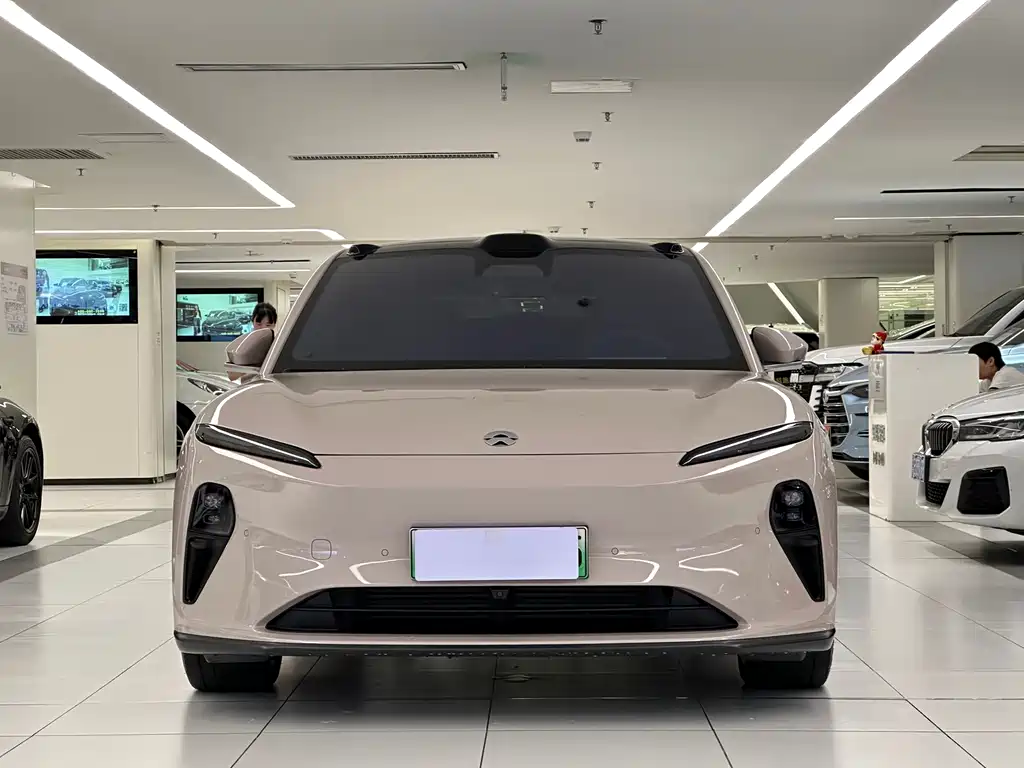 NIO ET5 2024