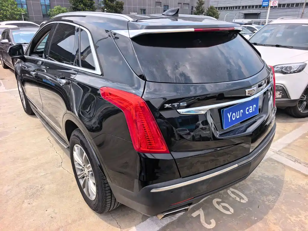 Cadillac XT5 2018 — фото 4