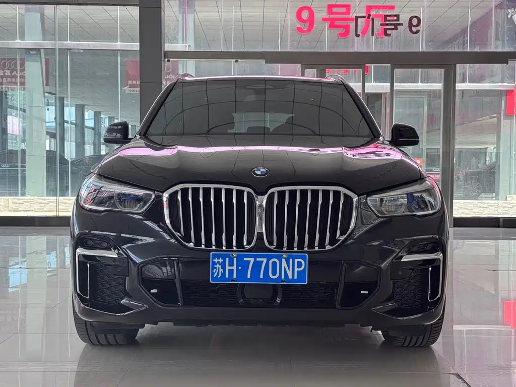 BMW X5 2023 — фото 1