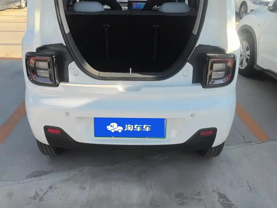 Geely Galaxy Panda 2024