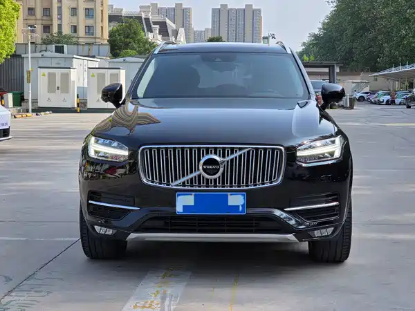 Volvo XC90 2019