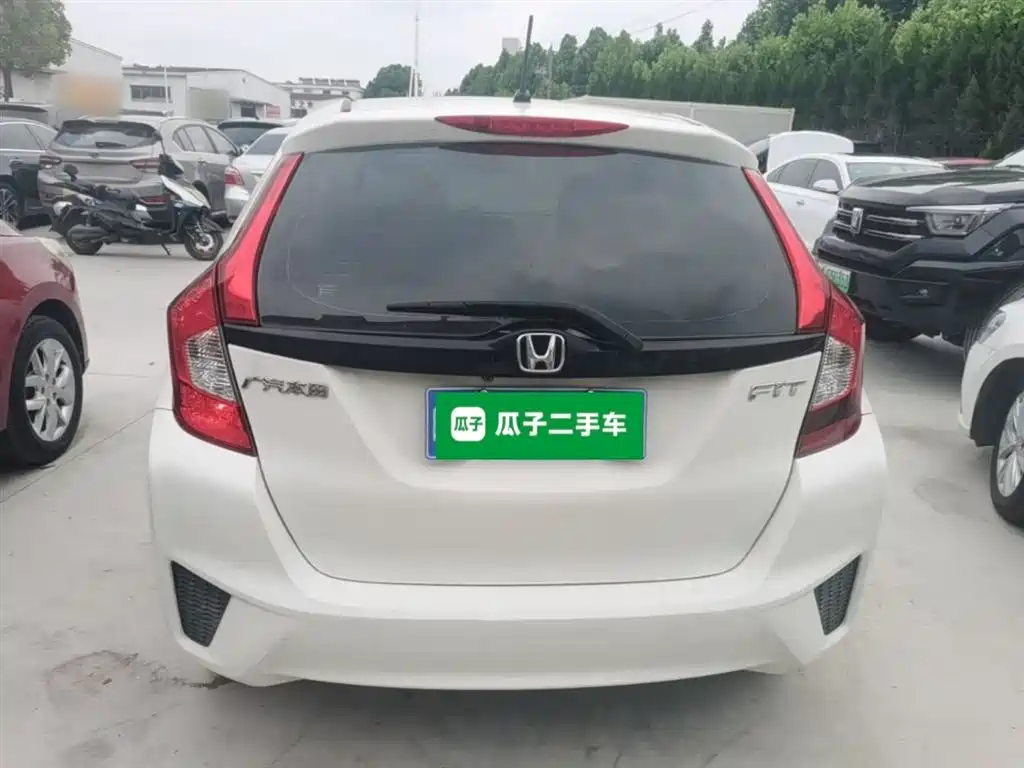 Honda Fit 2016 — фото 6