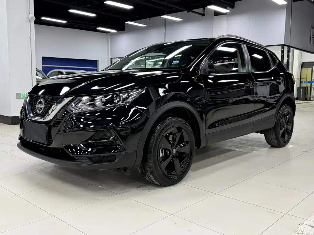 Nissan Qashqai 2023 — фото 1