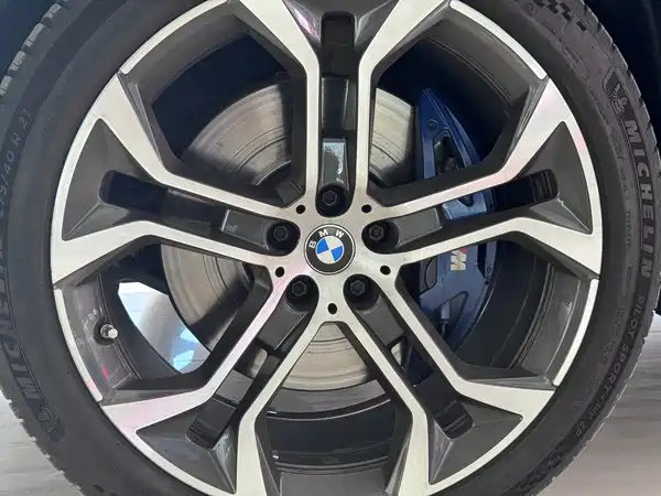 BMW X5 2023