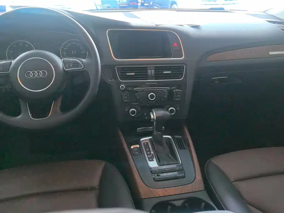 Audi Q5 2016 — фото 12