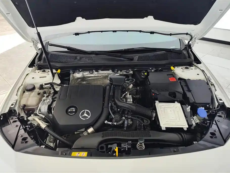 Mercedes-Benz CLA 2023 — фото 10