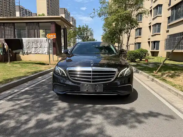 Mercedes-Benz E-Class 2019